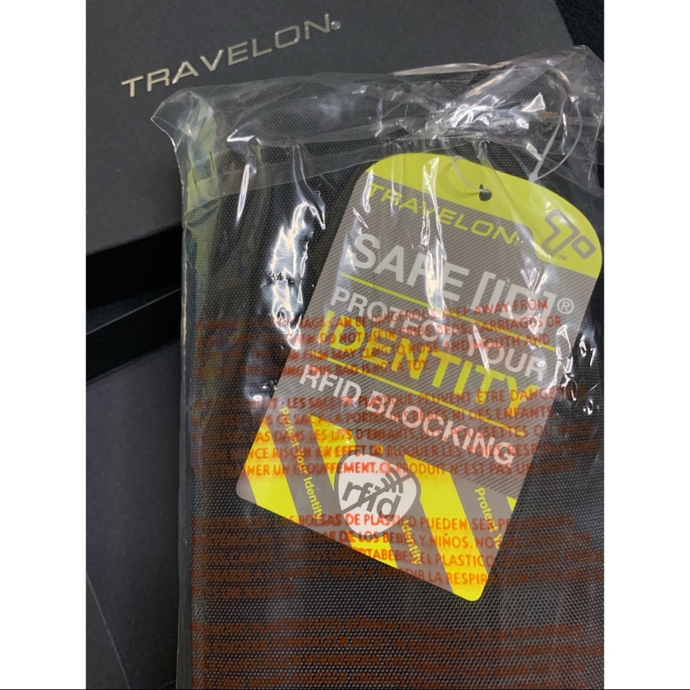Travelon RFID Blocking Wallet